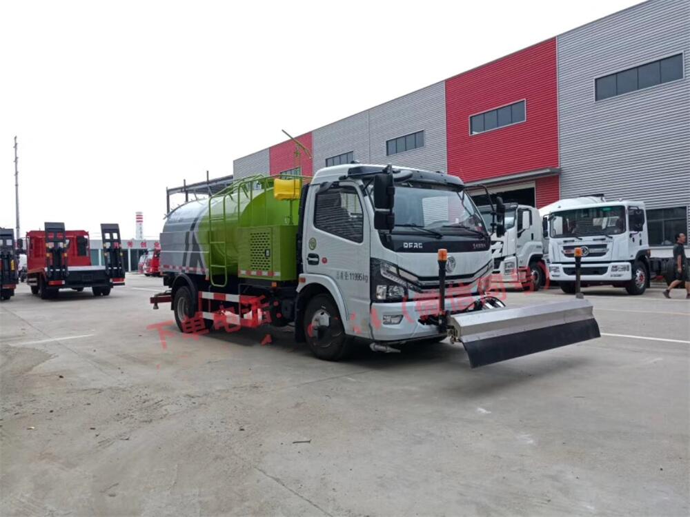 7方清洗車(chē)-國(guó)六7立方東風(fēng)路面清洗車(chē)道路清洗車(chē)廠家價(jià)格